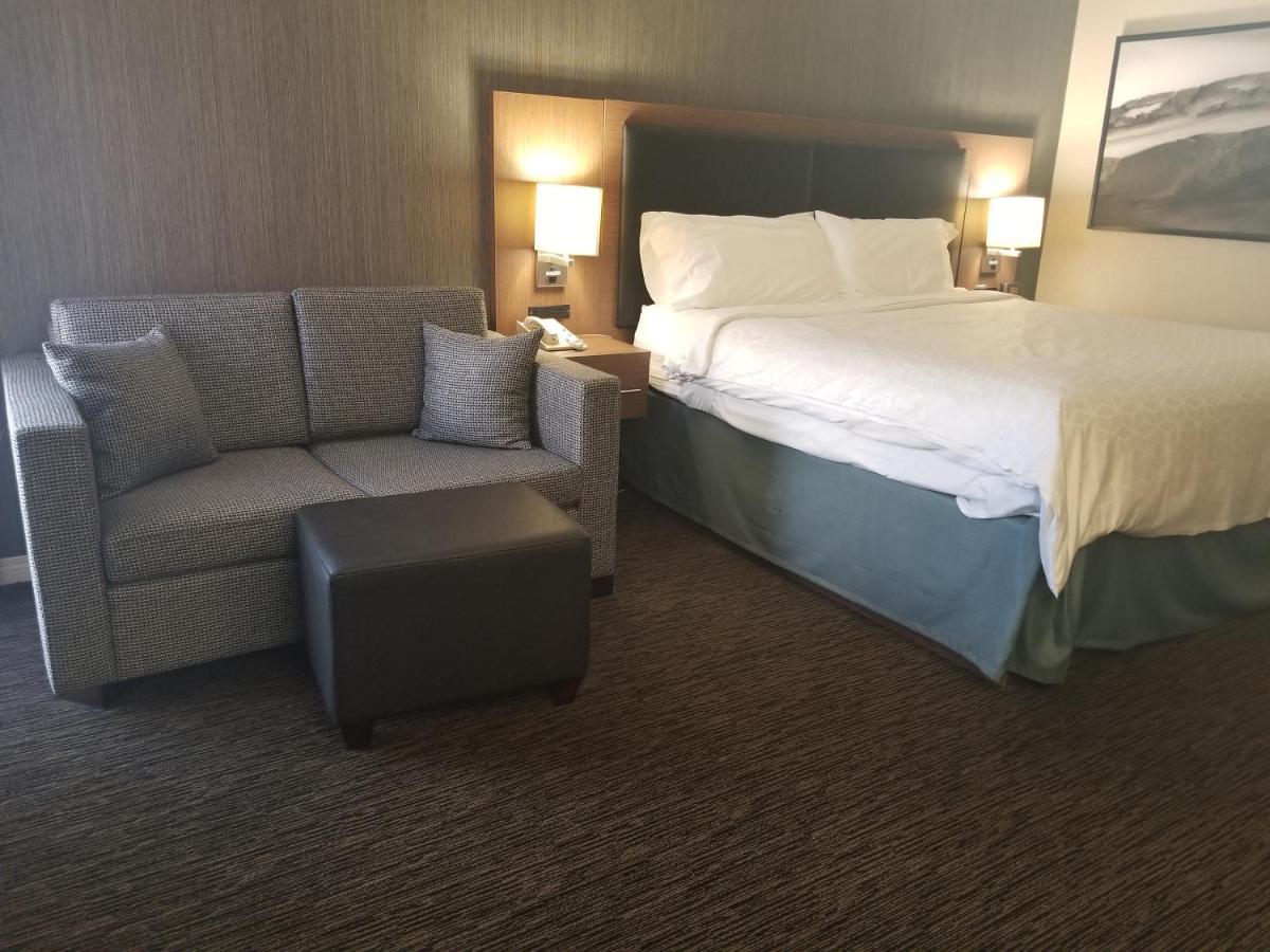 Holiday Inn Express Edmonton Downtown By Ihg Kültér fotó