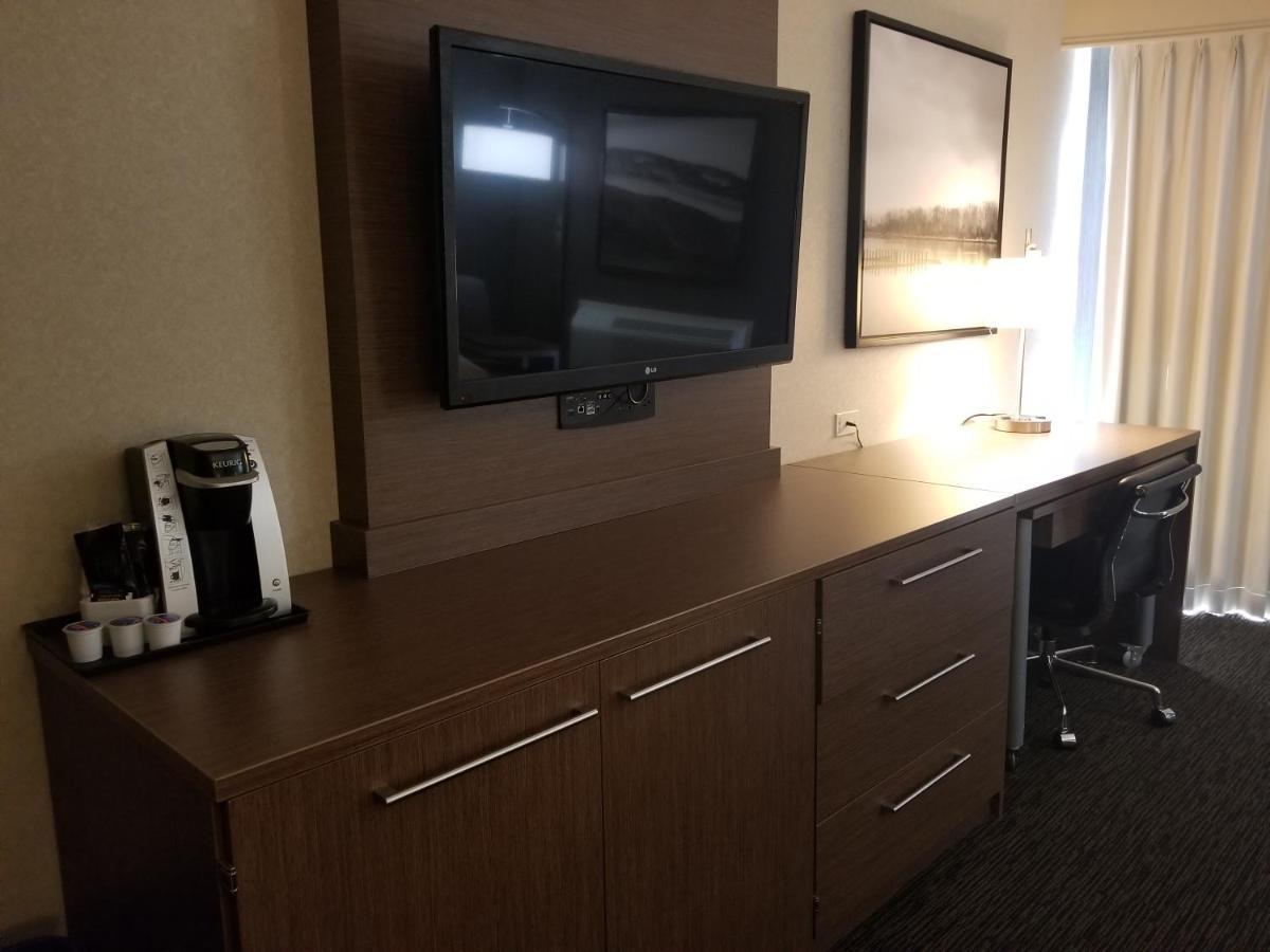Holiday Inn Express Edmonton Downtown By Ihg Kültér fotó