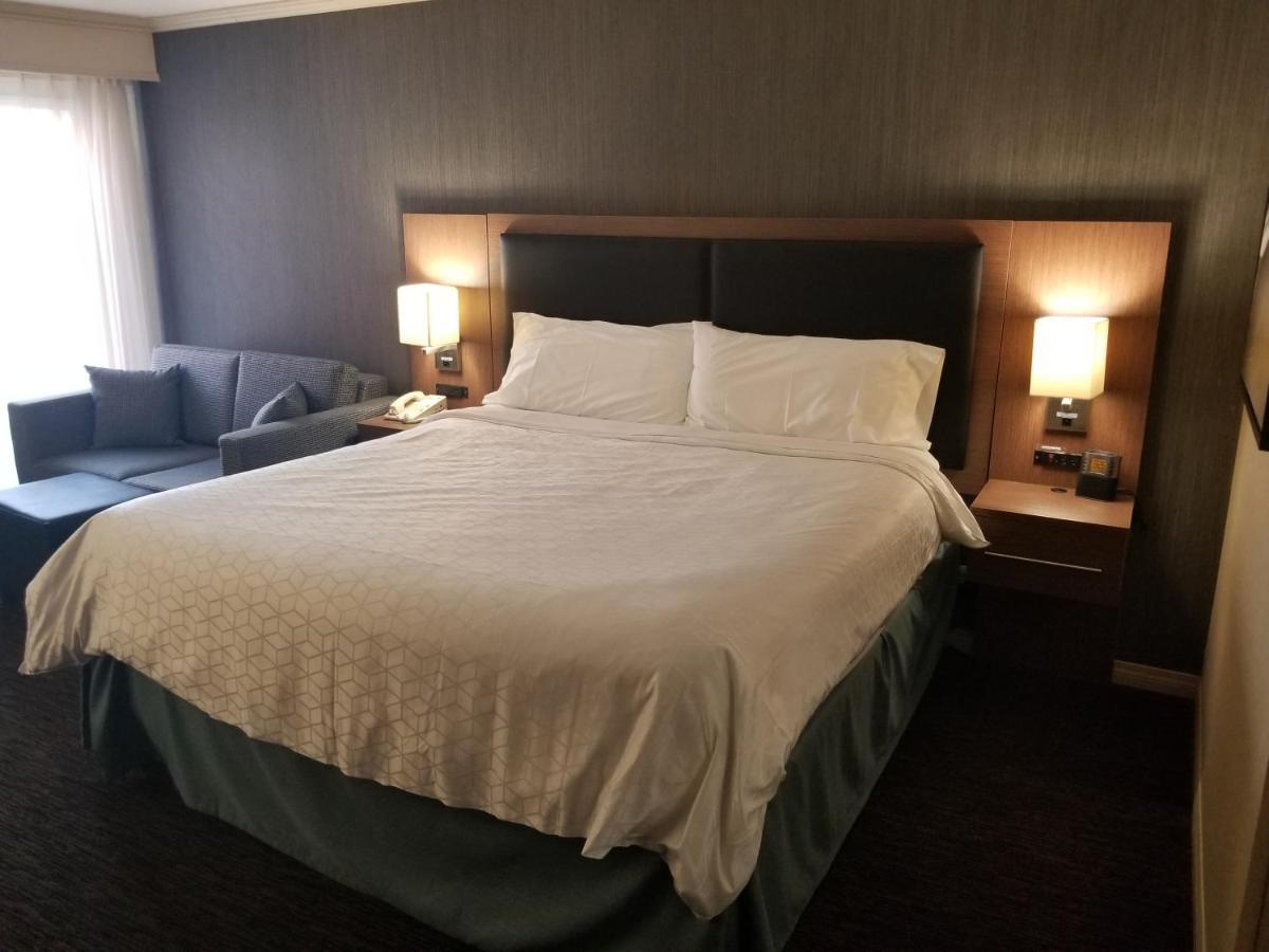 Holiday Inn Express Edmonton Downtown By Ihg Kültér fotó