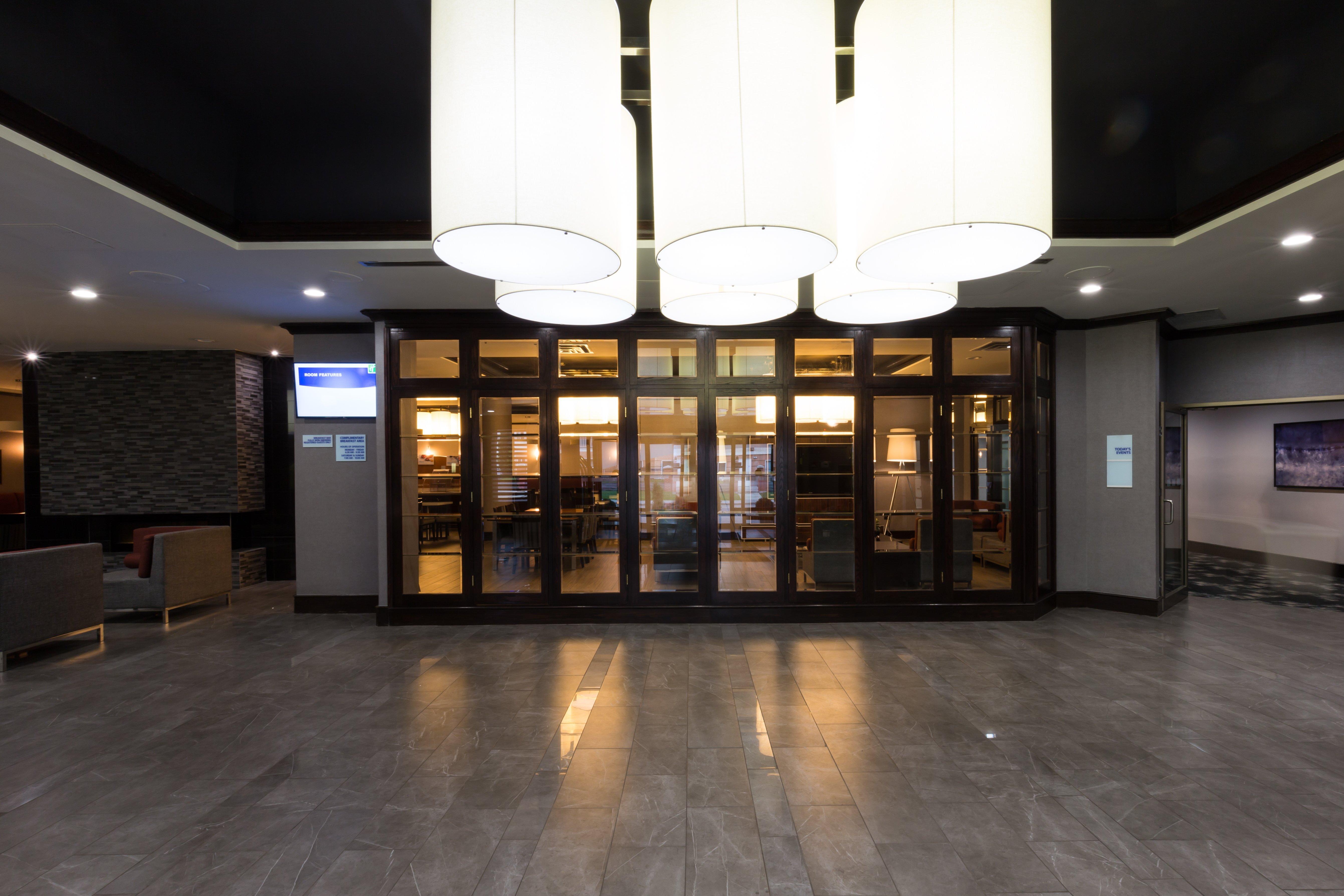 Holiday Inn Express Edmonton Downtown By Ihg Kültér fotó