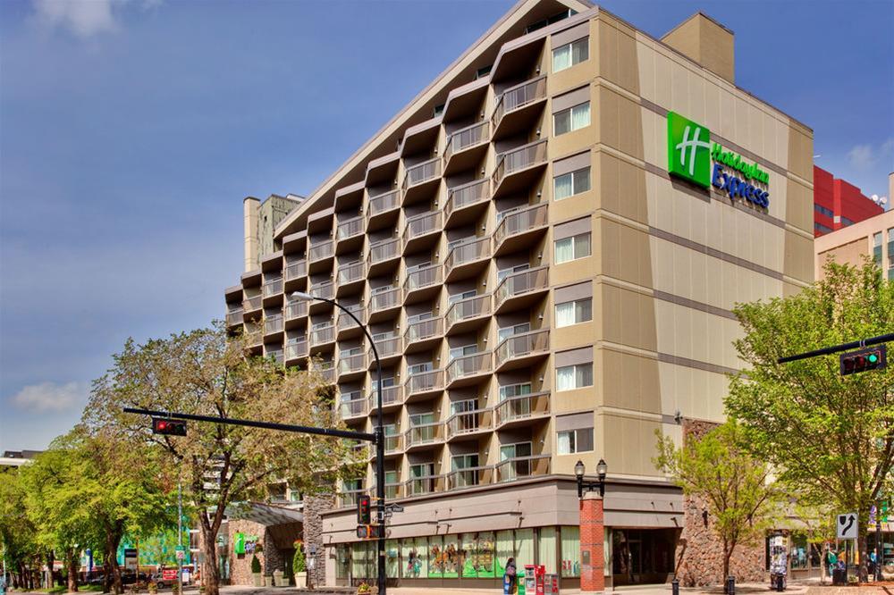 Holiday Inn Express Edmonton Downtown By Ihg Kültér fotó