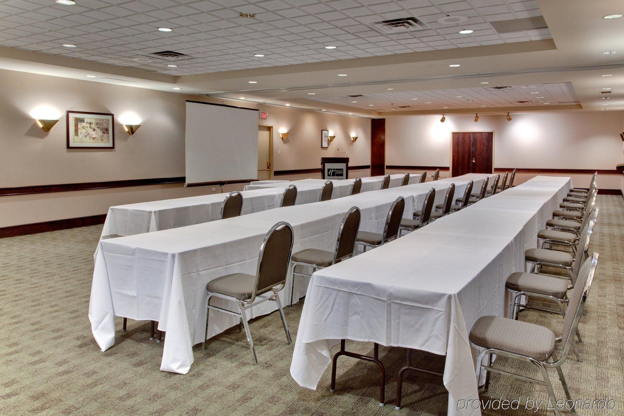 Holiday Inn Express Edmonton Downtown By Ihg Kültér fotó